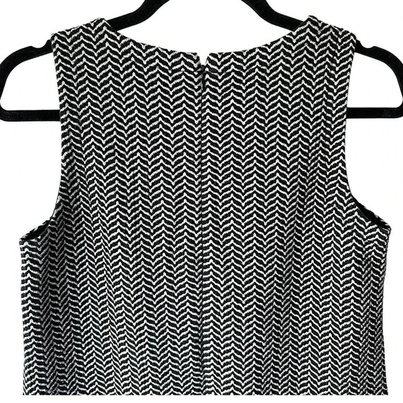 LOFT | NWOT | SLEEVELESS BLACK AND WHITE HERRINGBONE DRESS | SIZE: SMALL PETITE - Picture 5 of 10